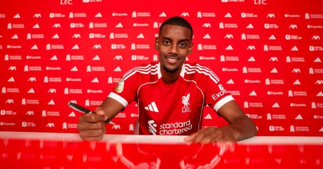 Liverpool's Alexander Isak Transfer 'vás určite vráti späť ₤ 300 m' v úplne novom rozhodnutí | Futbal | Športová činnosť 

