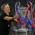Luis Enrique vyhráva cenu Johan Cruyff za najlepší vlak