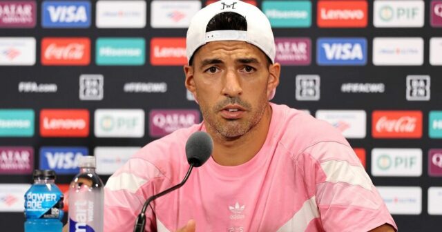 Luis Suarez zasiahla rozsiahle obmedzenie po tom, čo chrlil člena tímu odporu | Futbal | Športová aktivita 

