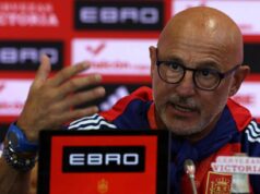 „Mali sme byť informovaní skôr“ – španielsky manažér kritizuje Barcelonu za odstúpenie Lamine Yamal Luis de la Fuente pomenuje Španielsku celebritu za ideálneho záložníka na planéte