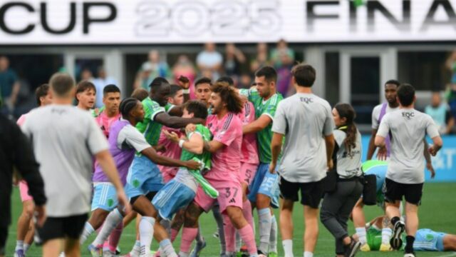 MLS duálne kritérium úplne zraku po bitke Miami 

