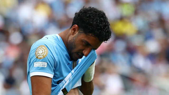 Manchester City trpí veľkým dopadom pred Manchester Derby, keď 12 g/a vpred utrpí veľké zranenie 

