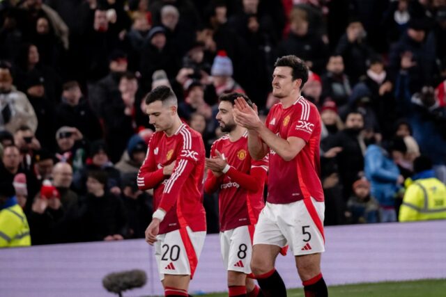 Manchester United obvinený z chyby kapitána, ako poskytli rozhodnutie Bruno Manchester United obvinený z chyby kapitána, ako poskytli rozhodnutie Bruno Fernandes a Harry Maguire