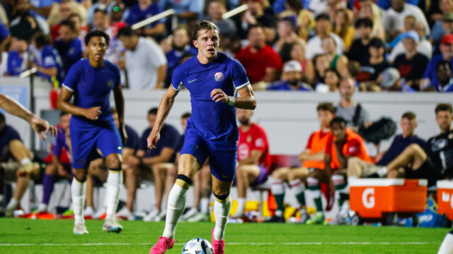 Manchester United vedie preteky na povolenie celebrity bývalej Chelsea v januári 

