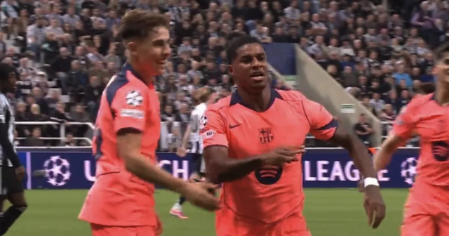 Marcus Rashford odhaľuje mužské utd, o čom im chýba „nezastaviteľná“ podpora Barca 

