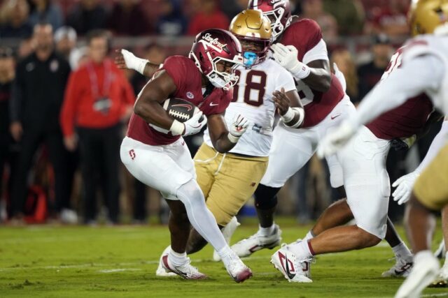 Futbal NCAA: Boston College v Stanforde