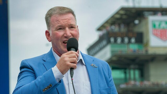 NFL Celoštátne sledovatelia hornín hymny 

