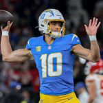 Nabíjačky zdesení náčelníkov, 27-21, v otvárači obdobia NFL v Brazílii