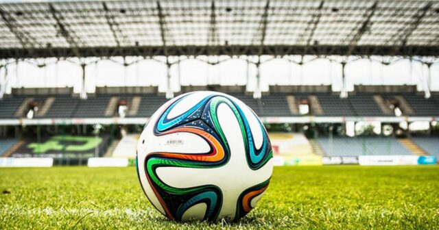 Národná organizácia Suit opustený ako záchranári Tornado Pitch a videohry prevedie v nepokojoch 

