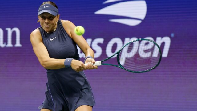 Nová bunda domorodá Amanda Anisimova vs IgA Swiak v Spojených štátoch Open 2025 

