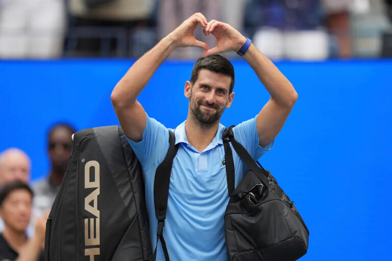 Novak Djokovic sa neopustí pri pokuse o získanie 25. významného titulu po jednej ďalšej semifinálovej strate