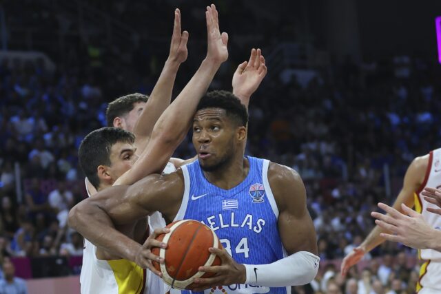 Giannis antetokounmpo zelený eurobasket