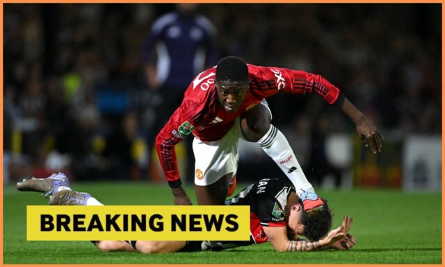 Kobbie Mainoo Man United v akcii proti Burnley