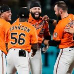 Orioles, jeden z toho, že nie je zasiahnutý, hodnotenie 4 ide na omračovanie Dodgers