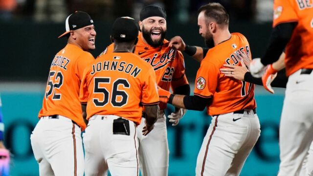 Orioles, jeden z toho, že nie je zasiahnutý, hodnotenie 4 ide na omračovanie Dodgers 

