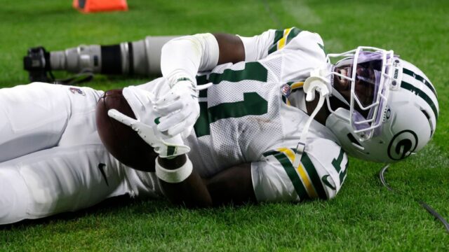 Packersove vedúce WR, Jayden Reed, vykonáva kľúčnú kosť, chirurgické zákroky nôh 

