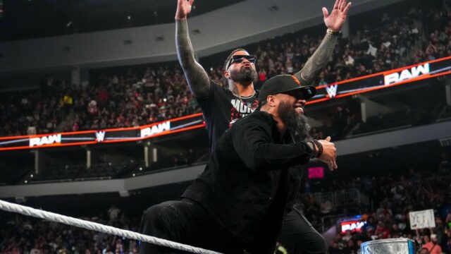 Partnerstvo Jey USO s Jimmy Uso vo WWE je v súčasnosti odsúdené, verí profesionálne (špeciálne) 

