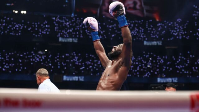 Po porazení Canelo je Crawford najlepším konkurentom svojej generácie? 

