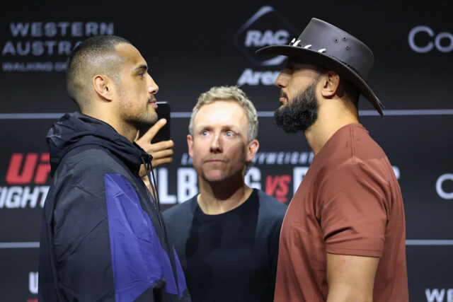 Londýn, Anglicko - 22. marca: Carlos Ulberg z Nového Zélandu reaguje po víťazstve proti Jan Blachowicz z Poľska v ľahkom boji v ťažkej váhe počas udalosti UFC Fight Night na O2 22. marca 2025 v Londýne v Anglicku. (Foto: Jeff Bottari/Zuffa LLC)