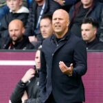 Prekvapivá voľba Arne Port vás prakticky vráti späť Liverpool, pretože červení sa dostávajú cez Burnley