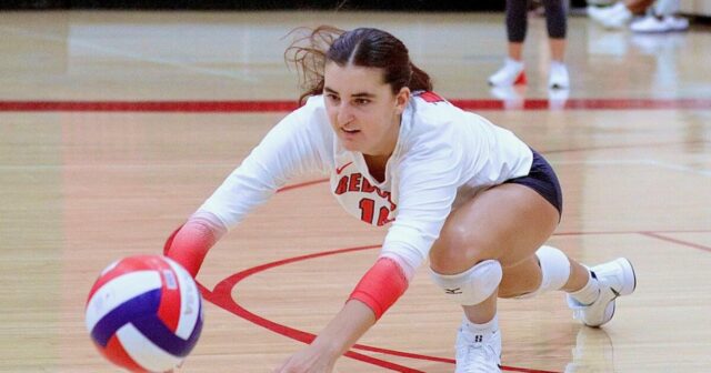 Príprava Talk: Redondo Union Ladies Beach Ball lezenie na oslavu 

