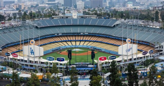 Problémy s lístkami na aplikáciu MLB ovplyvňujúce Dodger Arenu a rôzne ďalšie guľové parky 

