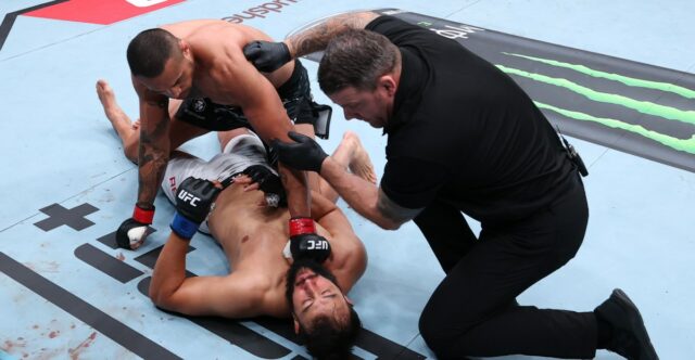 Program UFC Perth po boji: Reakcia na tvrdý ko Carlos Ulberg Dominick Reyes 

