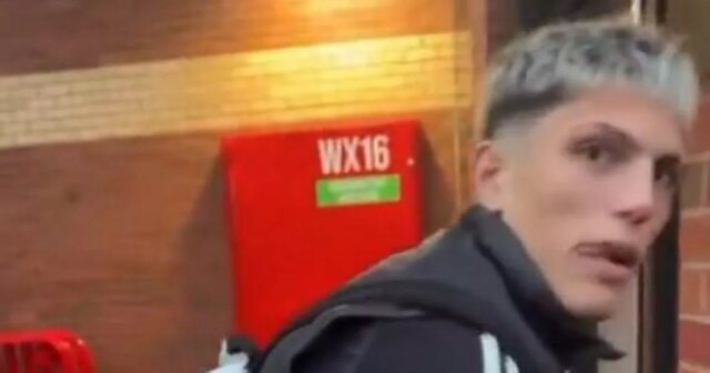 Reakcia Alejandra Garnacho na stretnutie s fanúšikom Guy Utd a „Tlačný“ sledovateľ 

