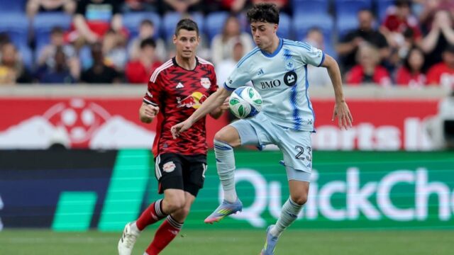 Red Bulls Lug Dreadful Roadway Dokument priamo do obleku v Montreale 

