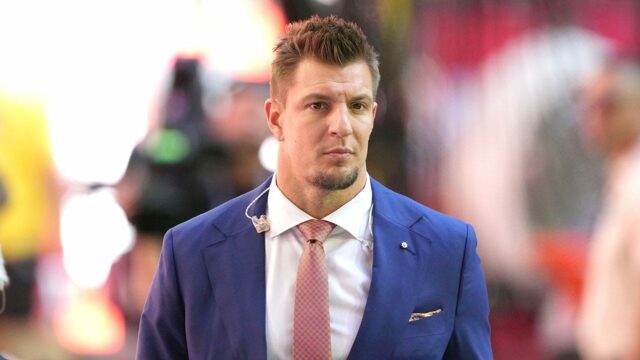 Rob Gronkowski tvrdí, že novici quarterbacks sú omnoho viac pripravené na NFL ako kedykoľvek predtým 

