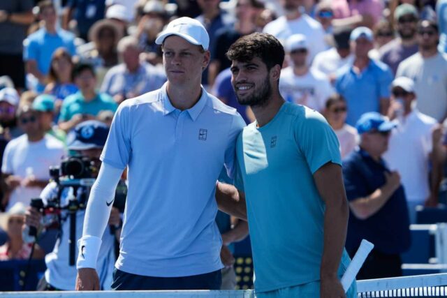 Roger Federer podáva obrovskú sťažnosť proti supervízorom tenisových udalostí 

