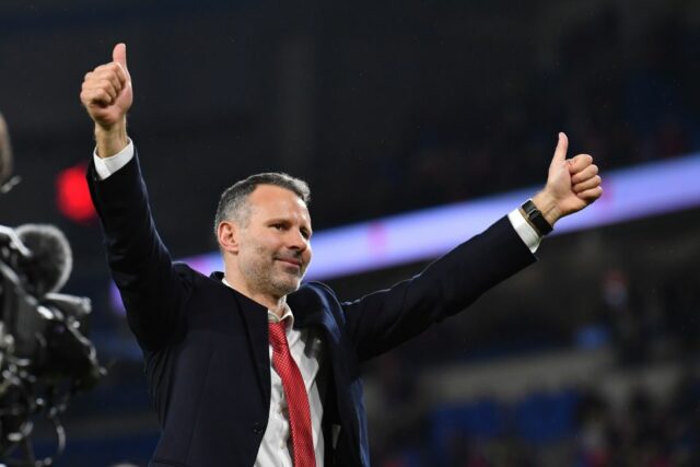 Ryan Giggs 'LEASE EFL úloha v klube, ktorú mali bývalí spoluhráčov, keďže Manchester United vyzerá, že sa vráti späť k administratíve 

