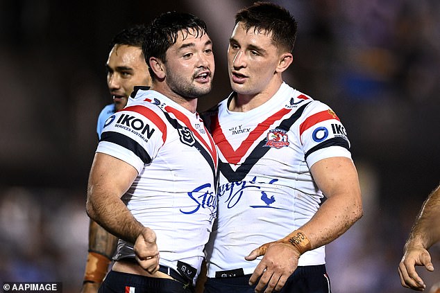 Skontrolujte predpokladané správy medzi Footy Celebrities Brandon Smith, Victor Radley Brandon Smith (vľavo) a Victor Radley sú zobrazené, keď boli v apríli tohto roku spoluhráčmi Roosters