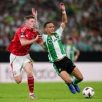 Skutočný betis štrajk neskoro na ochranu remízy verzus Nottingham Woodland