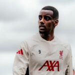 Sledovatelia Liverpoolu ohromili po tom, čo Alexander Isak vykonal na počiatočnom tréningu
