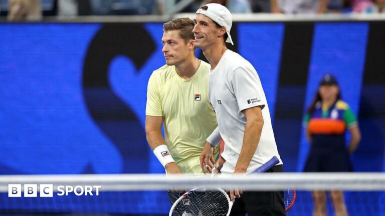 Spojené štáty Open 2025 Výsledky: Joe Salisbury a Neal Skupski sa dostanú do Spojených štátov otvor