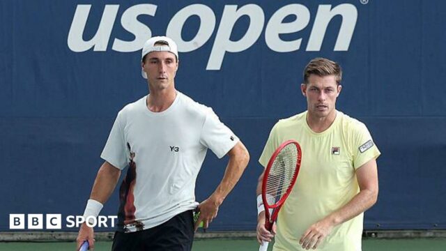 Joe Salisbury (left) and Neal Skupski (right)