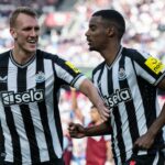 Správa WhatsApp Alexander Isak pre spoluhráčov z Newcastle a odhalená ich odpoveď