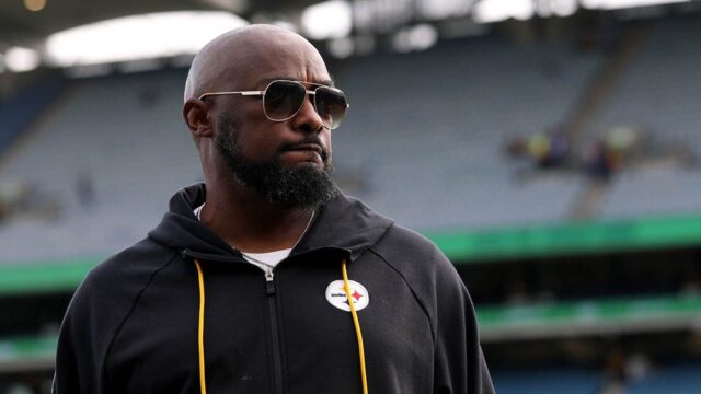 Steelers 'Mike Tomlin's Defeping Panflexes sledovateľov 

