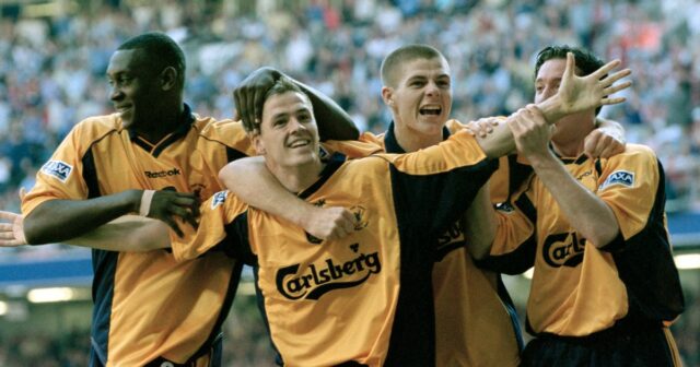 Symbol Liverpoolu tvrdí, že „žiadny faktor“ Isak a Ekitike nemôžu hrať medzi sebou - „prospelo mi to“ 


