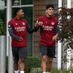 TELEFÓN Saliba, Funkcie Norgaard a Martinelli - Zostava vs.