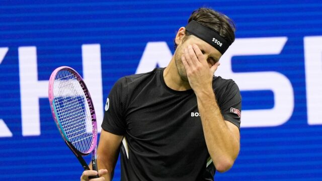 Taylor Fritz Spojené štáty americké otvárajú stratu predlžuje suché kúzlo amerického muža 

