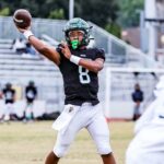 Taylor Lee z Oxnard Pacifica má 19 TD prichádza posledné 3 videohry