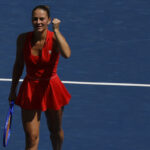 Tenisová celebrita Marta Kostyuk zaostruje zameranie s „nádherným“ oblečením
