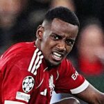 Tímový kolega Alexandra Isaka Liverpool posiela správu o jeho prevode-„nie je spokojný“