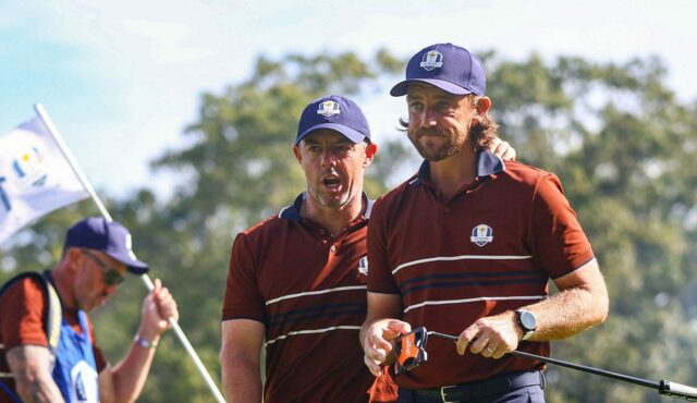 Tommy Fleetwood Beams, Rory McIlroy Tweets nasledovníkov, keď Európa rozširuje Ryder Hrnček 

