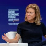 Tottenham Requisition Spin, keď Amanda Staveleyová vyhlásenie, pivovarníctvo s rozhovormi, ktoré sa konajú v kroku