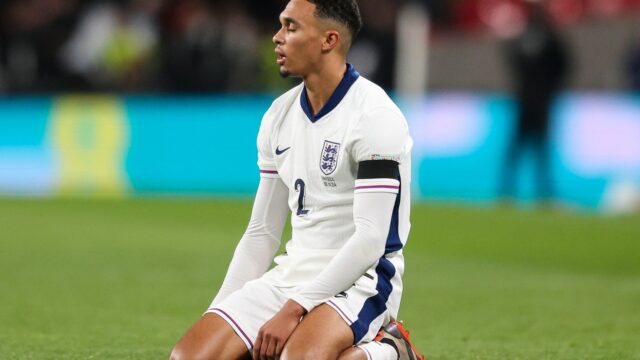 Alexander-Arnold bol vynechaný z posledného tímu troch levov Thomasa Tuchela