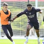 Trossard začína Lewis-Skelly, keď sa zbierala úplne nová služba EZE-zostava Arsenal vs Nottingham Woodland