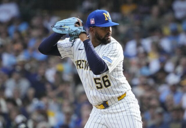 MLB: Miami Marlins v pivovare Milwaukee Brewers